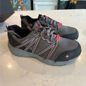 Merrell Women's Gray and Pink Fullbench Superlite size 7